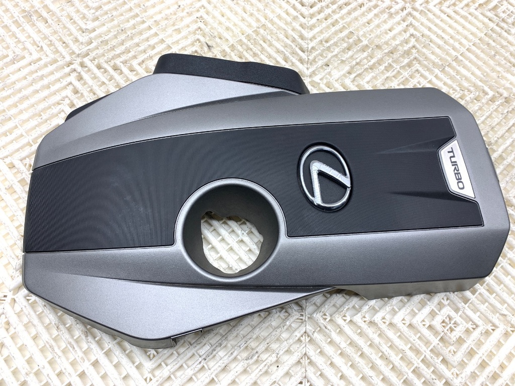 [STARK-864319] Cubierta de motor LEXUS IS III 2013-2022 200t 245 CV