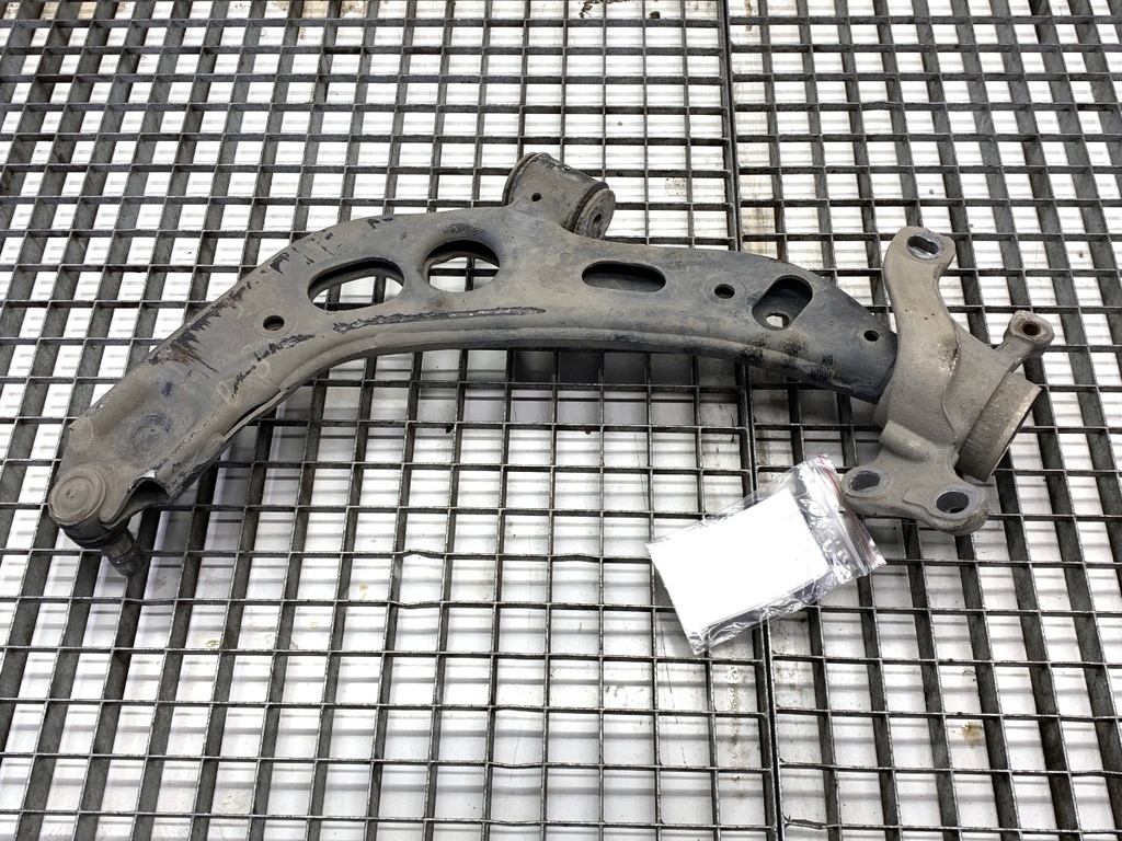 [STARK-881116] Aleta delantera derecha BMW X1 (F48) 2014-2022