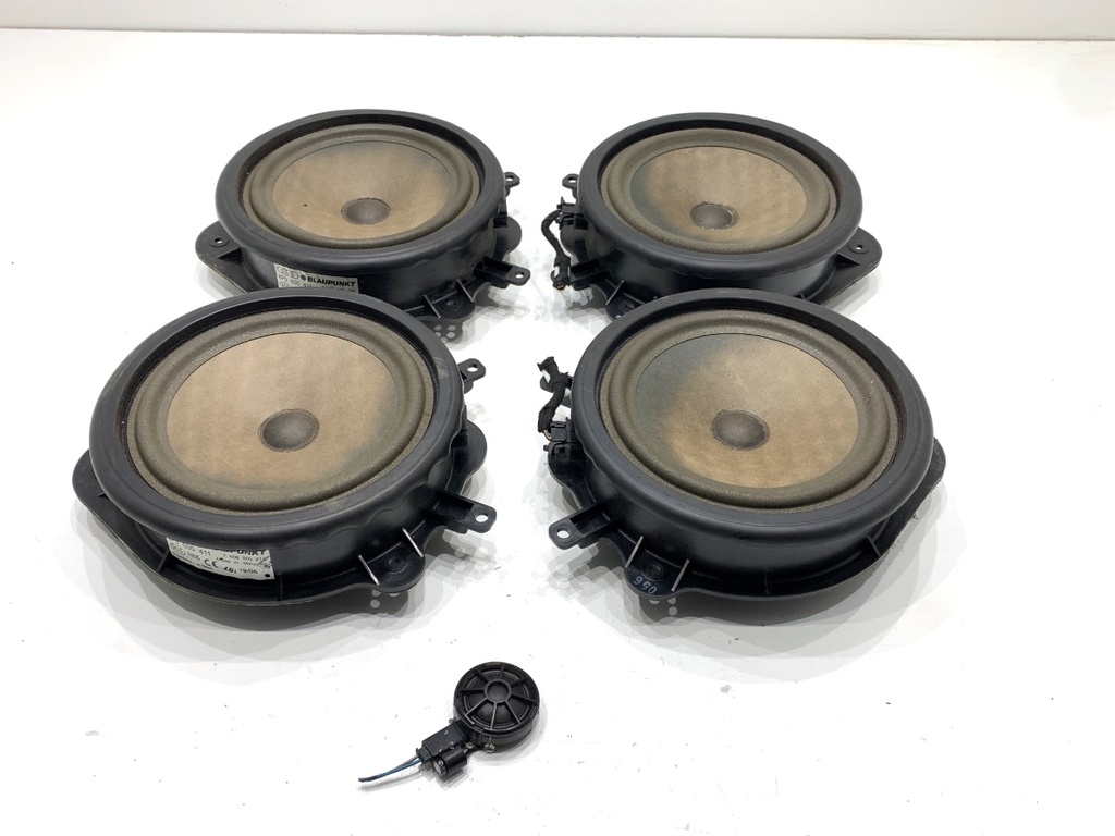 [STARK-865884] Juego de altavoces AUDI A3 (8P1) 2.0 TFSI quattro 147 kW 2004-2012
