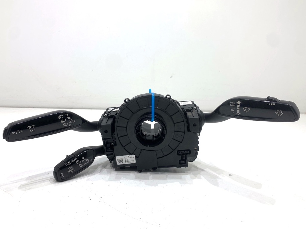 [STARK-818858] Combinado de luces e intermitentes AUDI A8 D4 (4H2, 4H8, 4HC, 4HL) 2009-2018