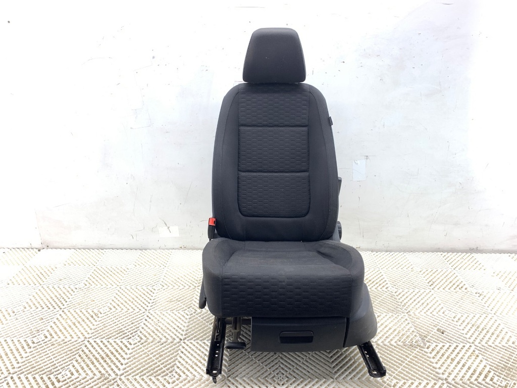 [STARK-823411] Asiento delantero izquierdo VW Tiguan (5N_) 2007-2018