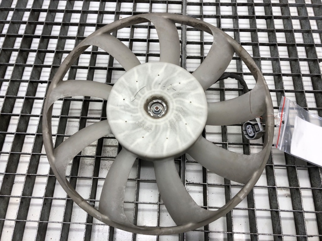 [STARK-825097] Ventilador del radiador Toyota RAV4 IV (_A4_) 2012-2022