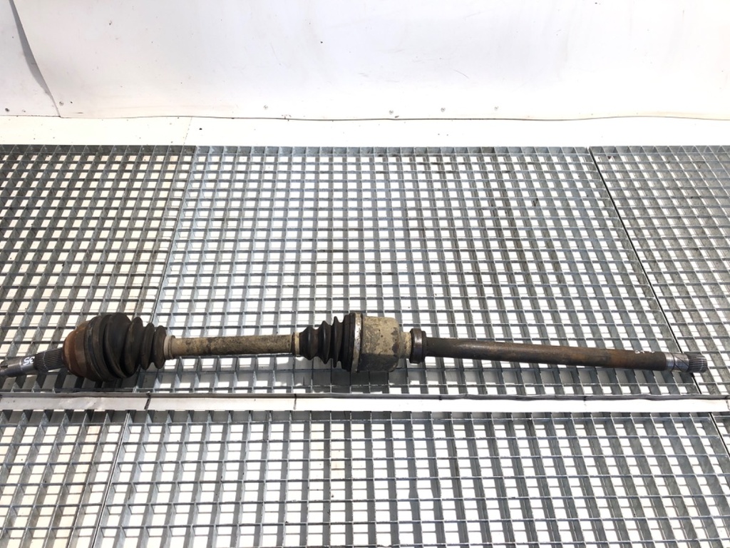 [STARK-867328] Semieje delantero derecho FIAT Ducato Autobus (250_) 2006-2022 160 Multijet 3.0 D 115 kW