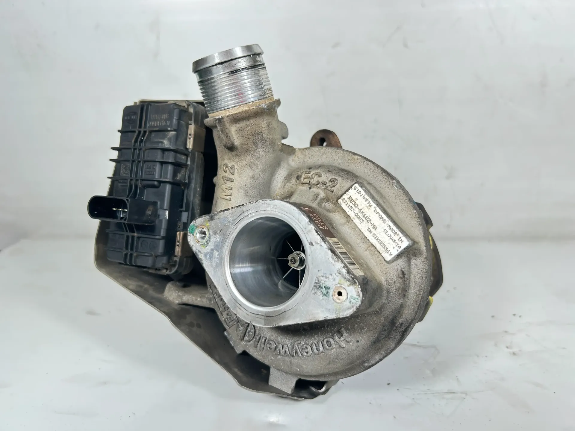 [1000984] Turbo Ford Ranger TKE 2.2 TDCi Diesel QJ2S QJ2W FB3Q-6K682-MC FB3Q-6K682-MA