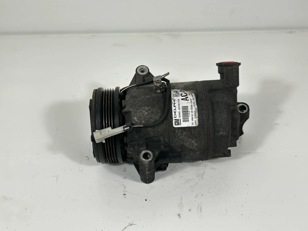 [1000080] Compresor AC Opel Astra H 1.8 gasolina Z18XER 13297442