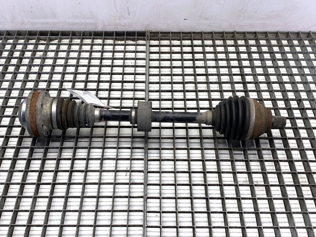 [STARK-836636] Semieje delantero izquierdo VW Golf VII (5G1, BQ1, BE1, BE2) 2012-2022