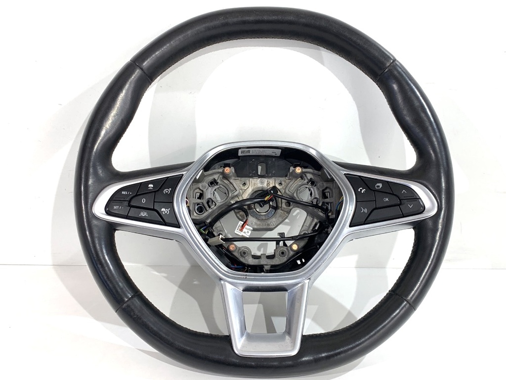 [STARK-842284] Volante Renault Arkana I (LCM_) 2019-2022