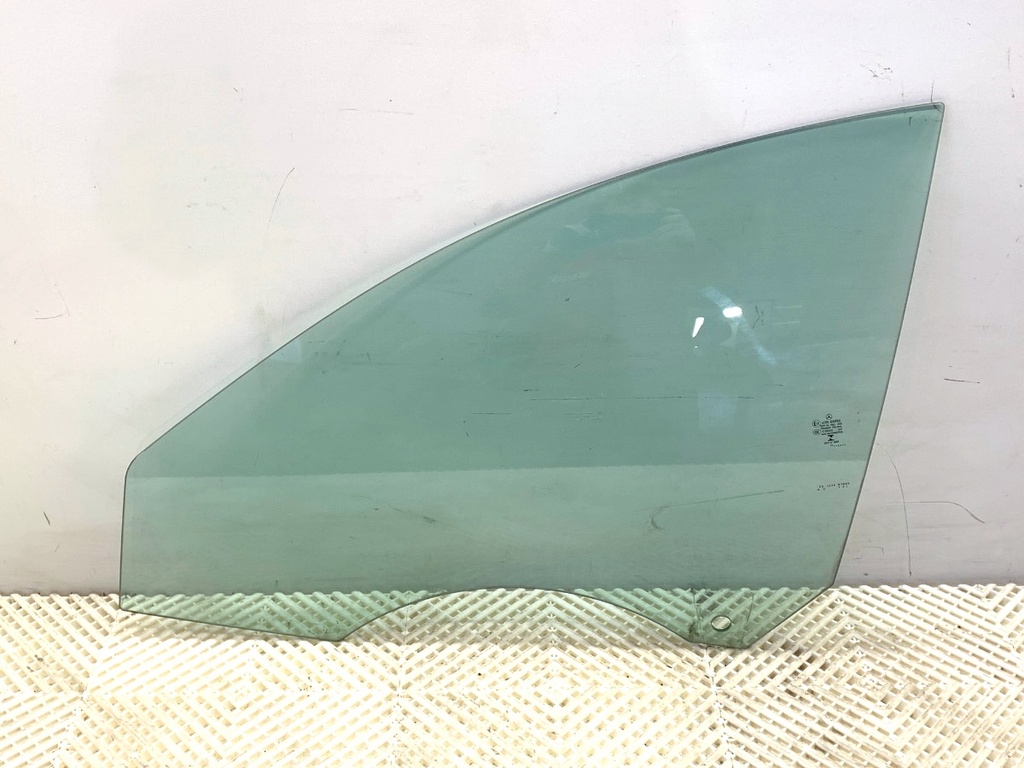 [STARK-842560] Ventana delantera izquierda Mercedes-Benz CLA Coupé (C117) 2013-2019