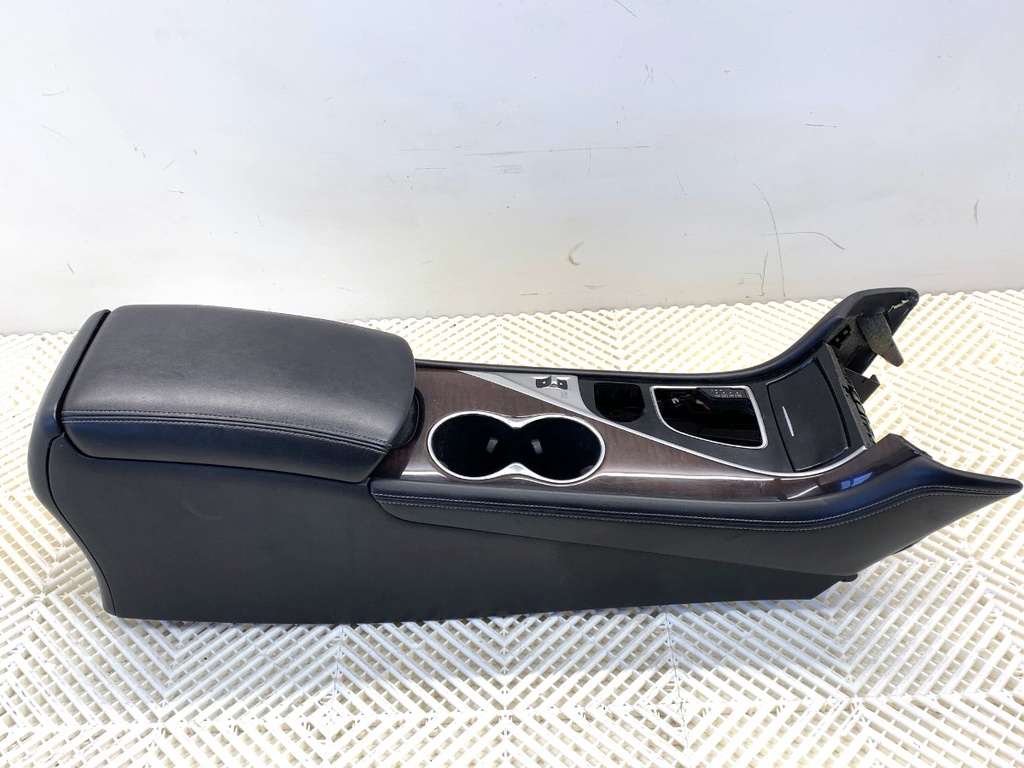 [STARK-854403] Túnel central INFINITI Q50 2013-2022