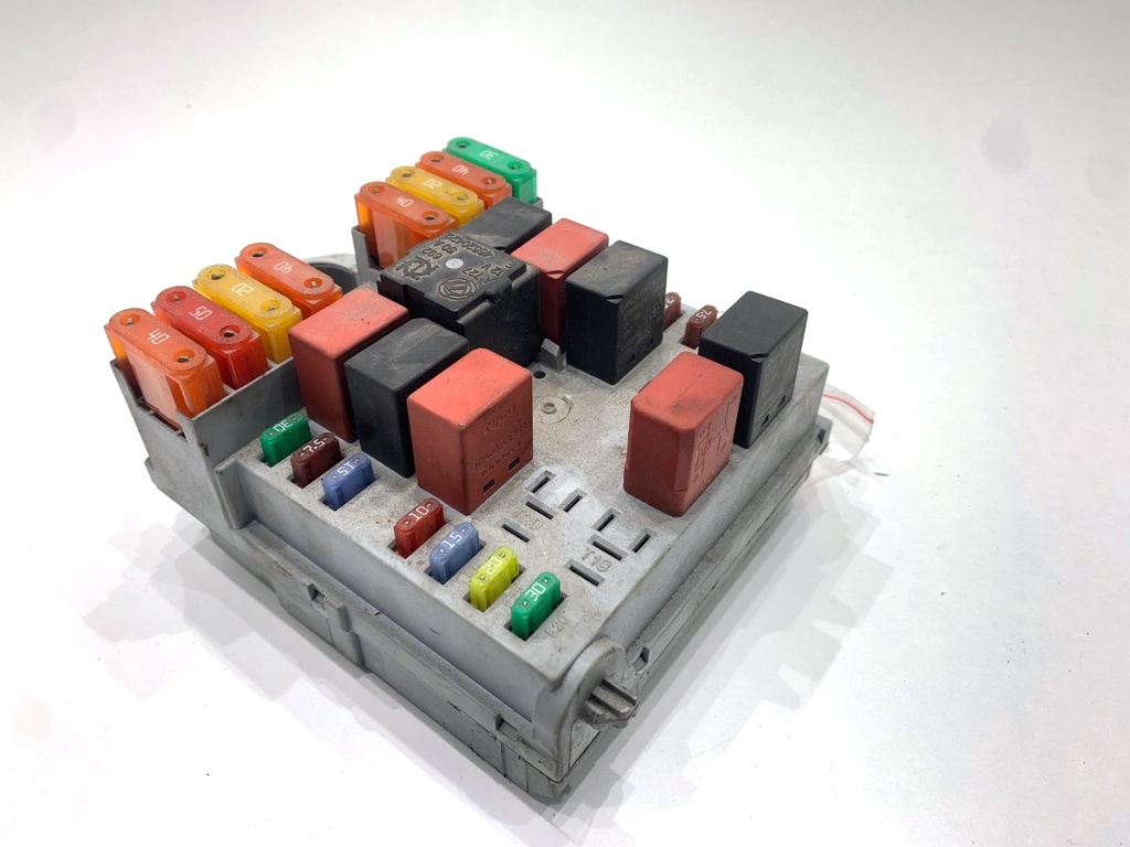 [STARK-867331] Caja de fusibles FIAT DUCATO Autobus (250_) 2006-2022 160 Multijet 3.0 D