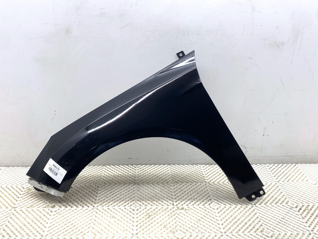 [STARK-868175] Aleta delantera izquierda Ford Focus III 2010-2022