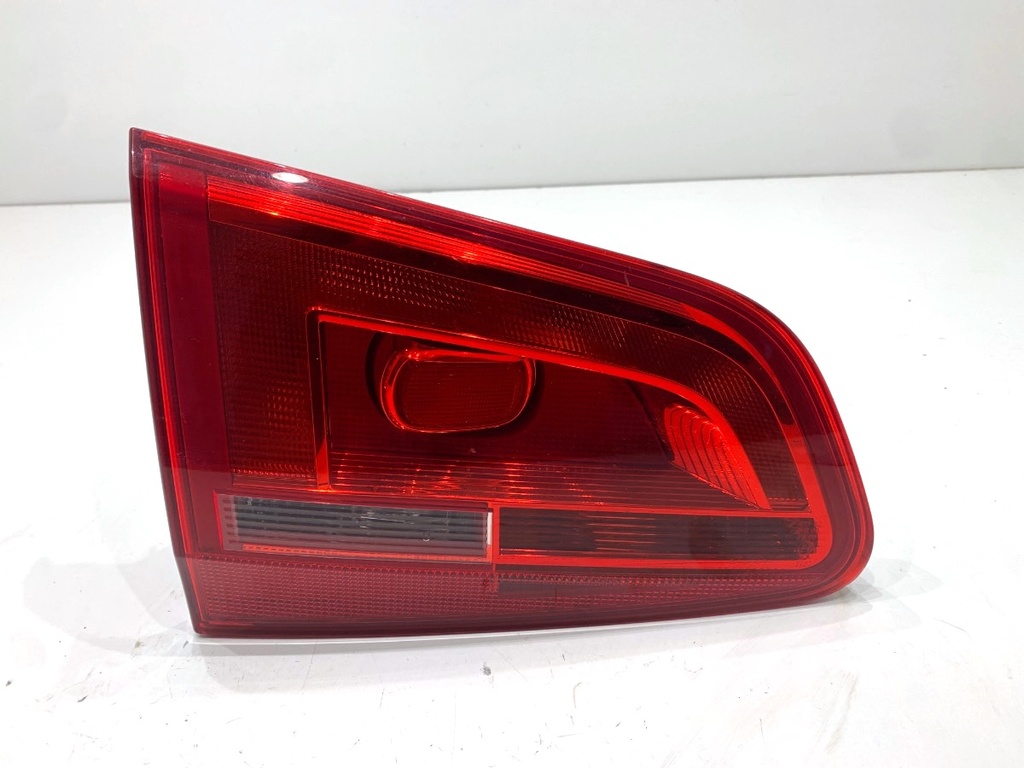 [STARK-867736] Piloto trasero izquierdo VW SHARAN (7N1, 7N2) 2010-2022