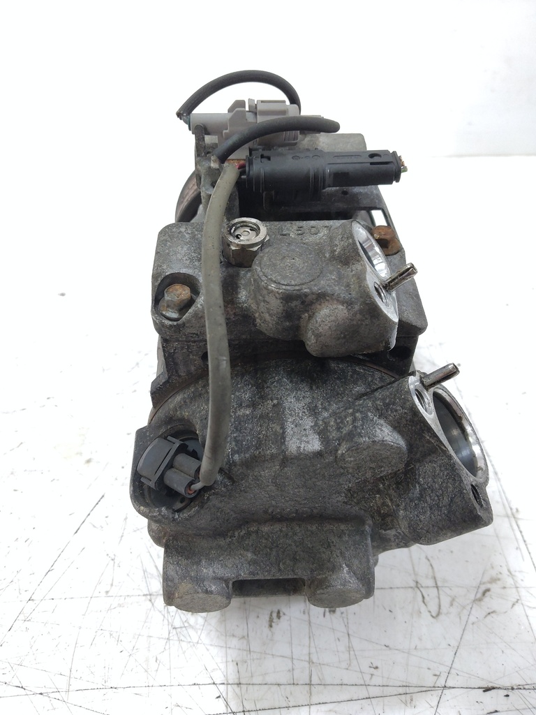 [MTD-548485] Compresor de aire acondicionado BMW X1 E84