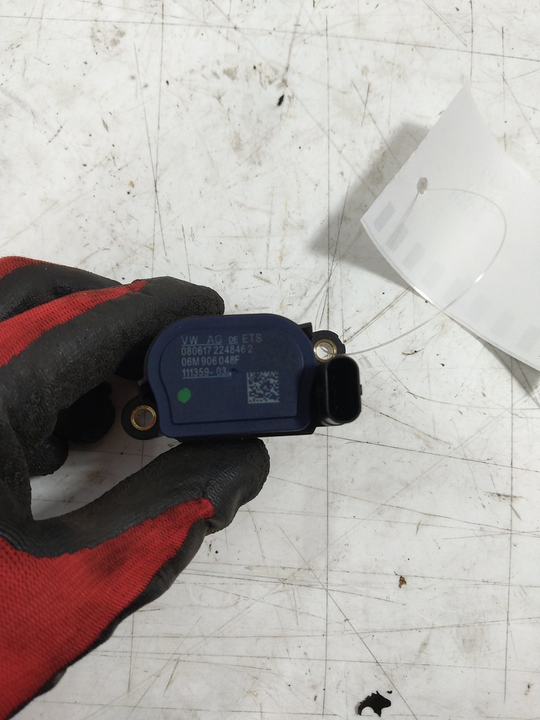[MTD-548453] Válvula solenoide Audi A4