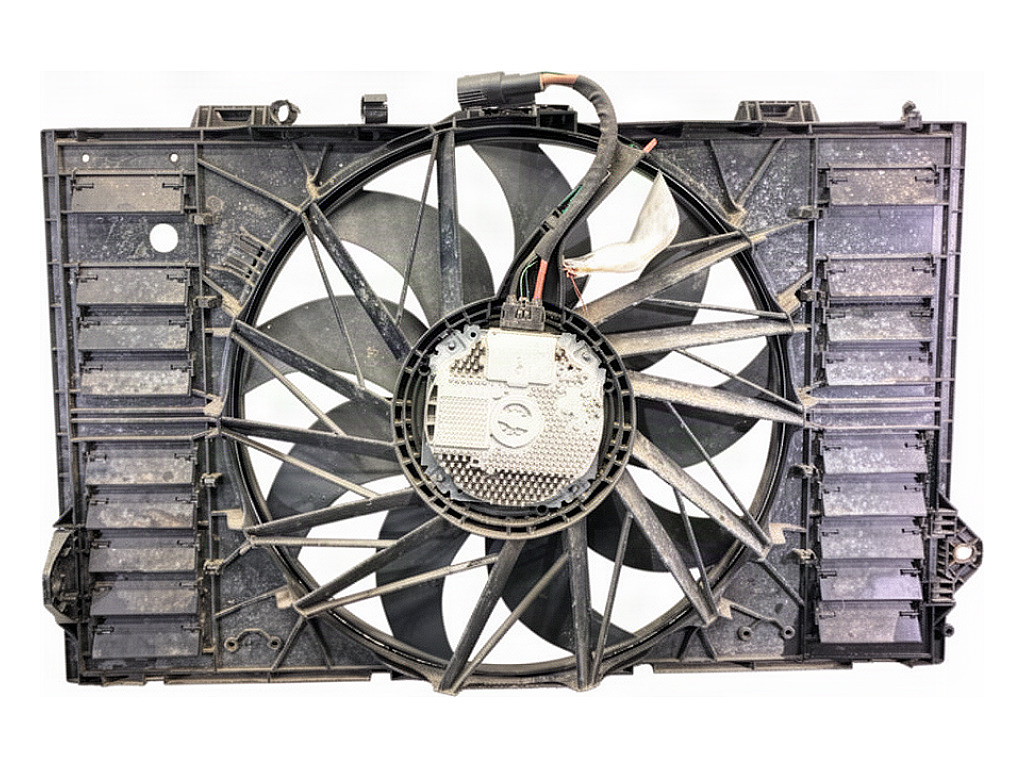 [STARK-956548] Electroventilador para Porsche Panamera (970)
