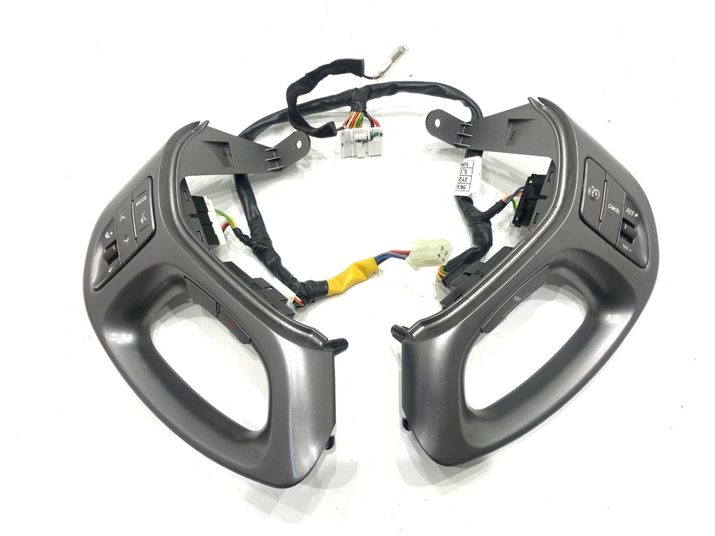 [STARK-893390] Módulo de mandos del volante HYUNDAI ix35 (LM, EL, ELH) 2009-2022