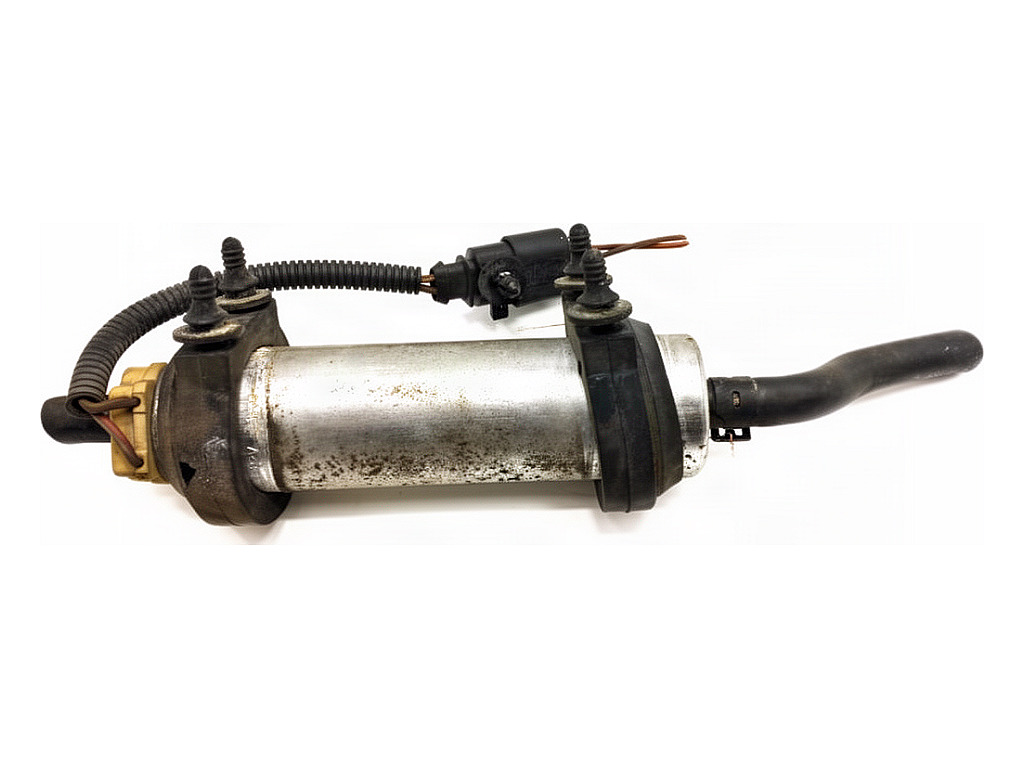 [STARK-978851] Bomba de combustible Audi Q7 (4LB)