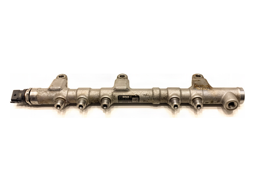 [STARK-978634] Rampa de inyección Hyundai Tucson (TL, TLE)