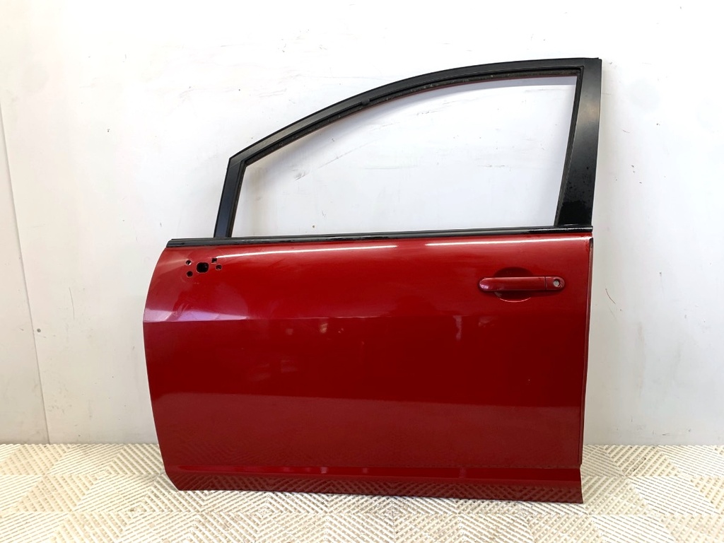 [STARK-899490] Puerta delantera izquierda NISSAN VERSA I 1.8 91 kW 2006-2022