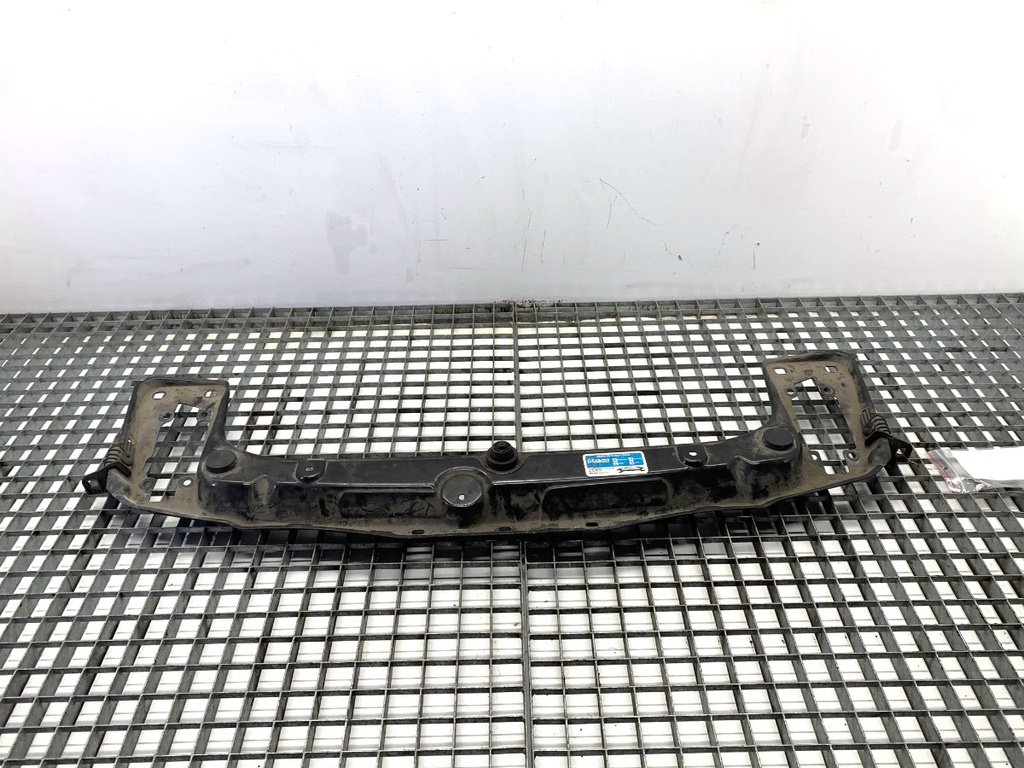 [STARK-874157] Refuerzo superior BMW Serie 3 (F30, F80) 2011-2018