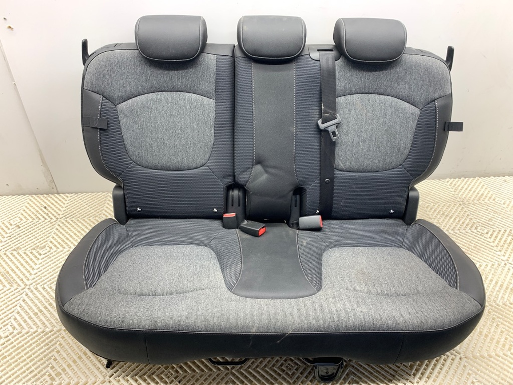 [STARK-908227] Segunda fila de asientos Renault Captur I (J5_, H5_) 2013-2022