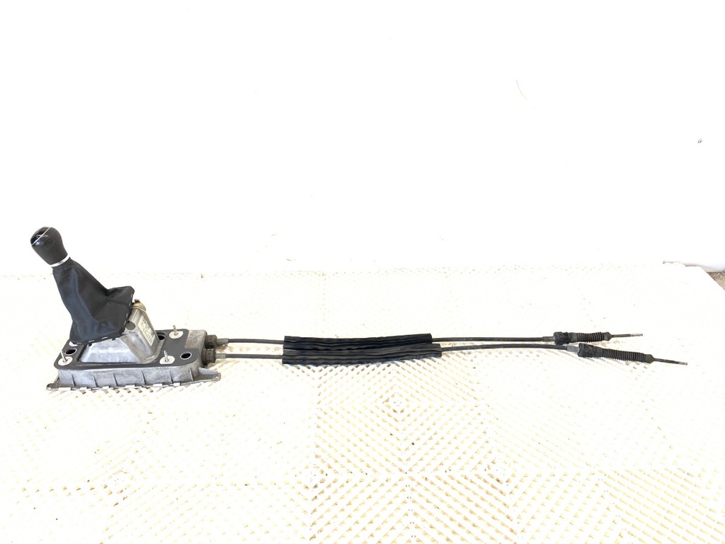 [STARK-909942] Palanca de cambios VW Caddy IV 2.0 TDI 110 kW 2015-2020