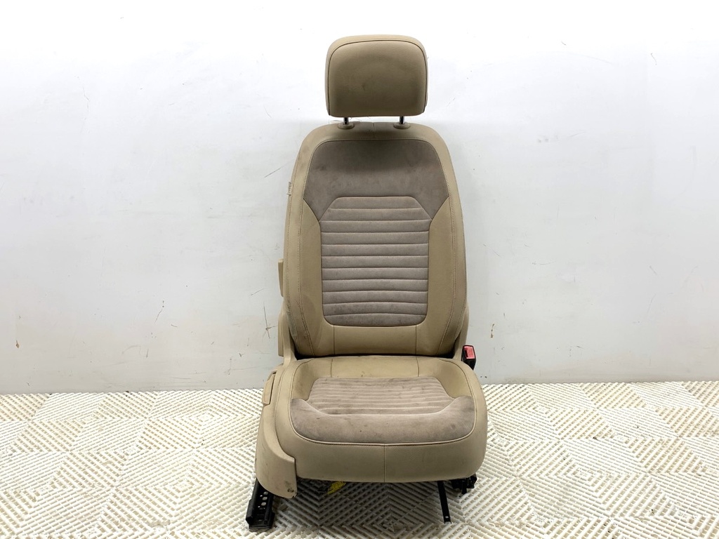 [STARK-874683] Asiento delantero derecho VW Passat B7 Variant (365) 1.8 TSI 118 kW 2010-2014