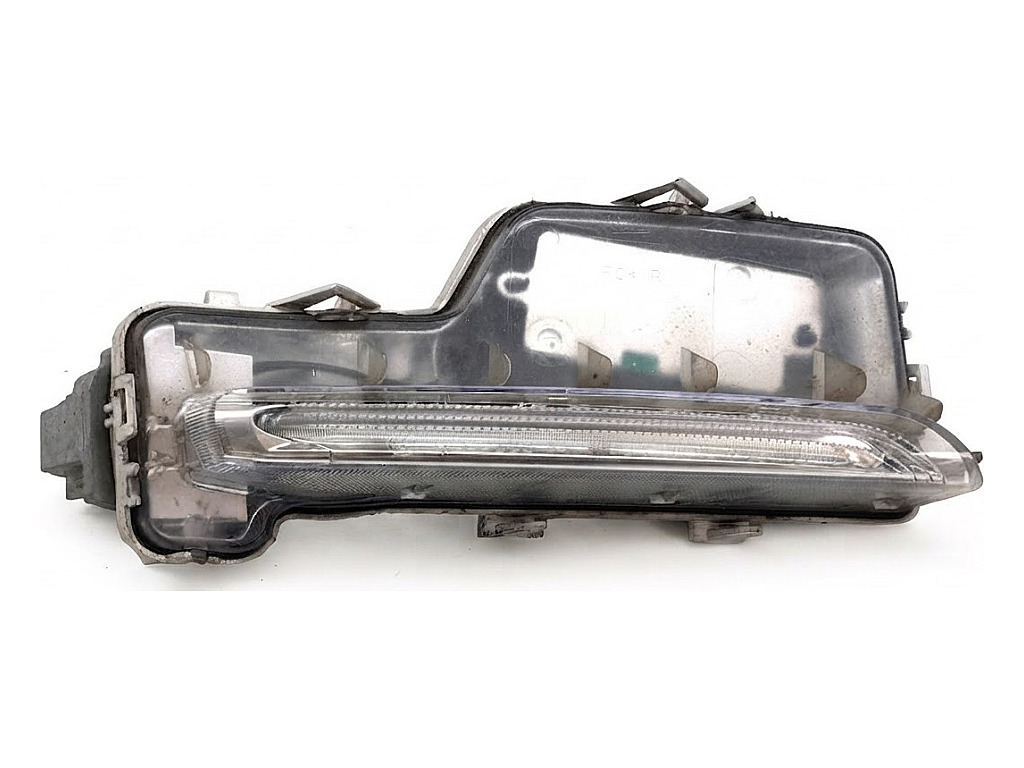 [STARK-916700] Piloto delantero derecho DRL VOLVO V60 I 2010-2018