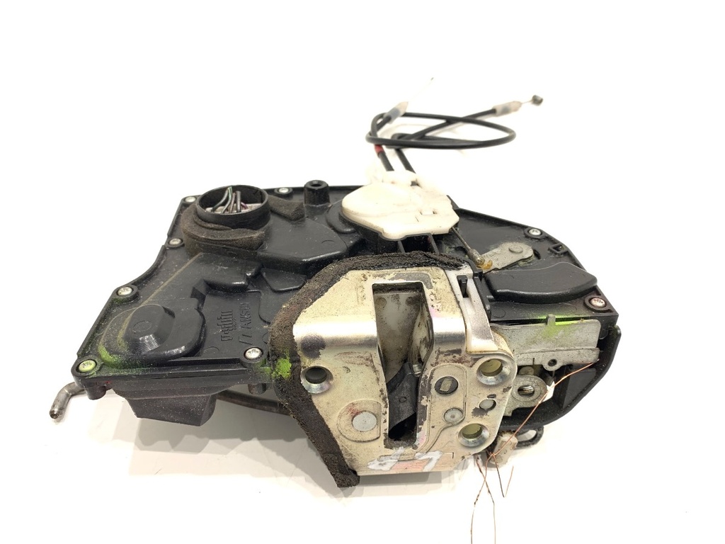 [STARK-735831] Cerradura de puerta delantera izquierda SUZUKI SWIFT III (MZ, EZ) 2005-2022