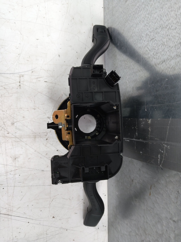 [MTD-529199] Conmutadores columna de dirección Audi A4 B7 3.2 FSI