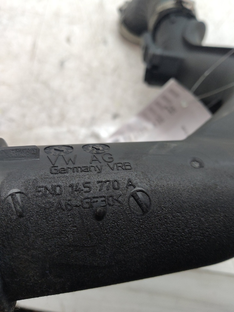 [MTD-549165] Tubo de aire de sobrealimentación VW Golf 2010