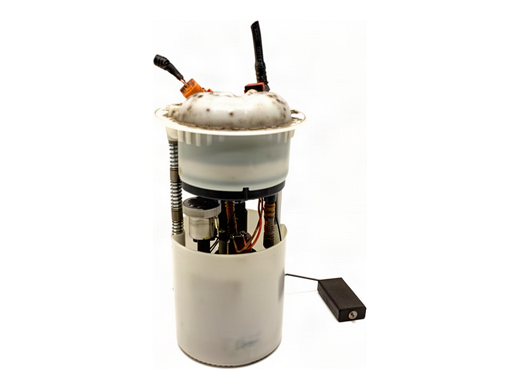 [STARK-975342] Bomba de combustible Suzuki Swift III