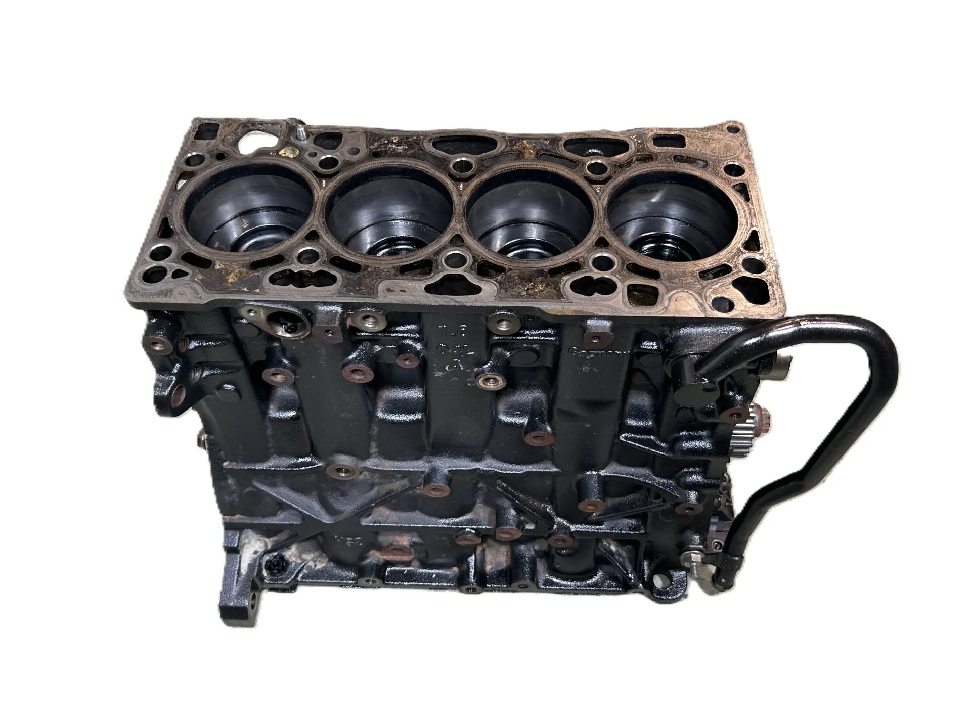 Bloque motor Volkswagen Golf 1,6 TDI CLHA CLH 04L100090