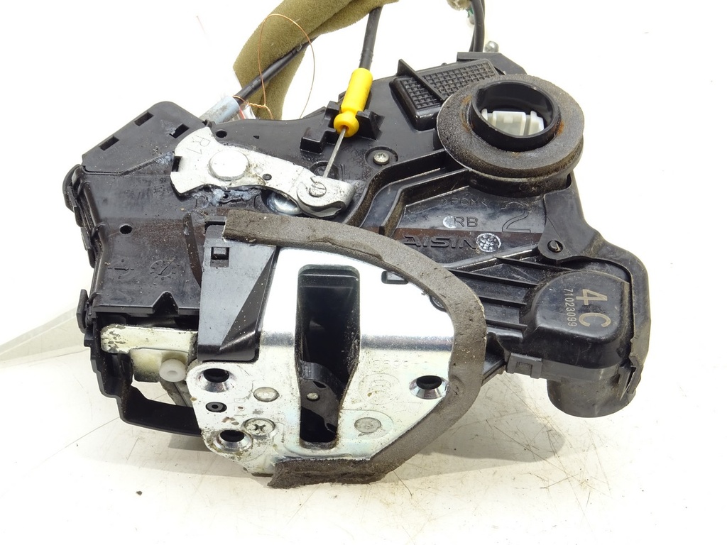 [STARK-434198] Cerradura de puerta delantera derecha Toyota Land Cruiser 200 (_J2_) 5.7 V8 (URJ200) 2008-2022