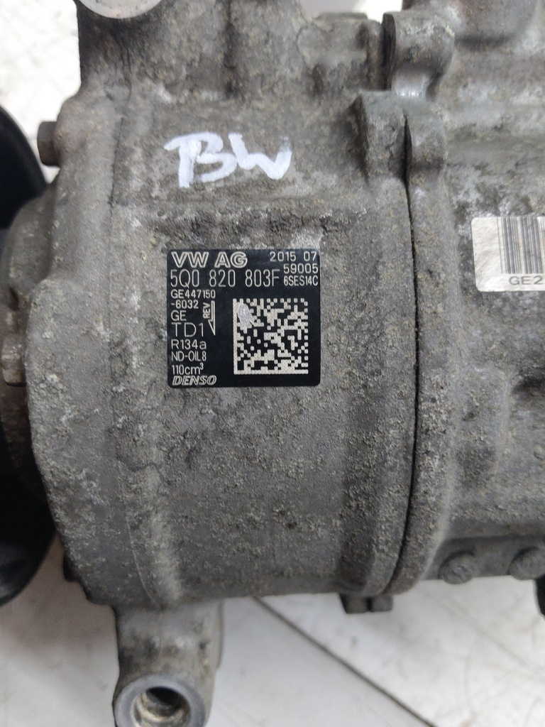 [MTD-549413] Compresor de aire acondicionado VW Golf 2.0 TDI