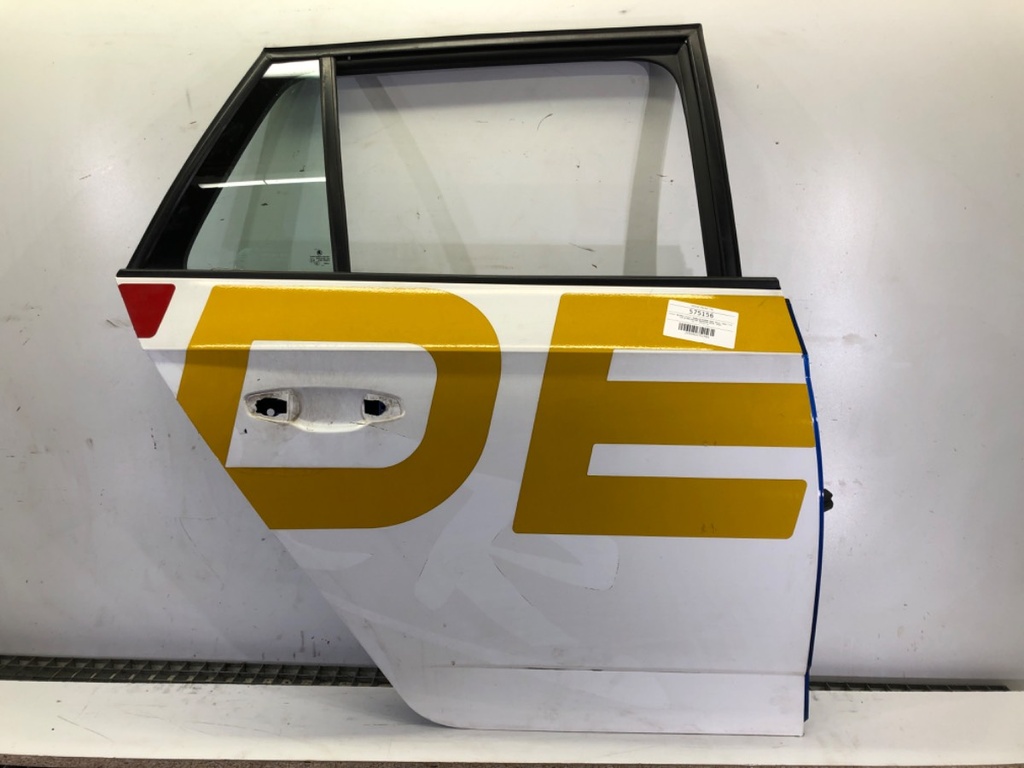 [STARK-575156] Puerta trasera derecha SKODA FABIA III Kombi (NJ5) 2014-2022