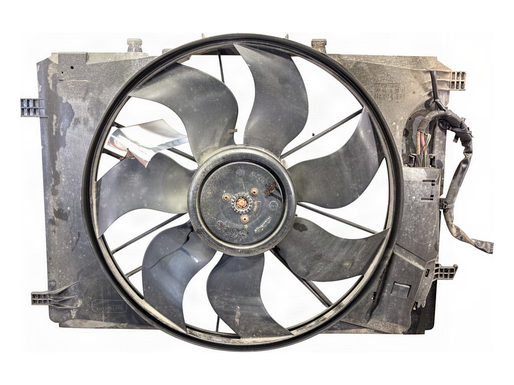 [STARK-982033] Electroventilador Mercedes-Benz Clase C