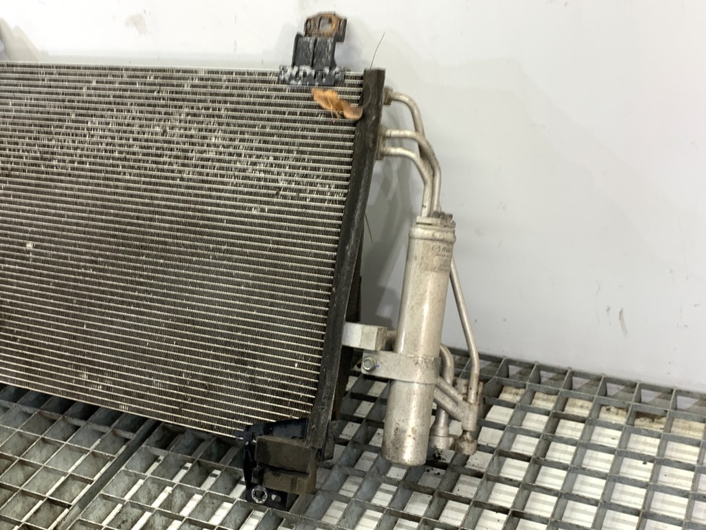 [STARK-964862] Condensador de aire acondicionado Mazda 2 (DL, DJ)