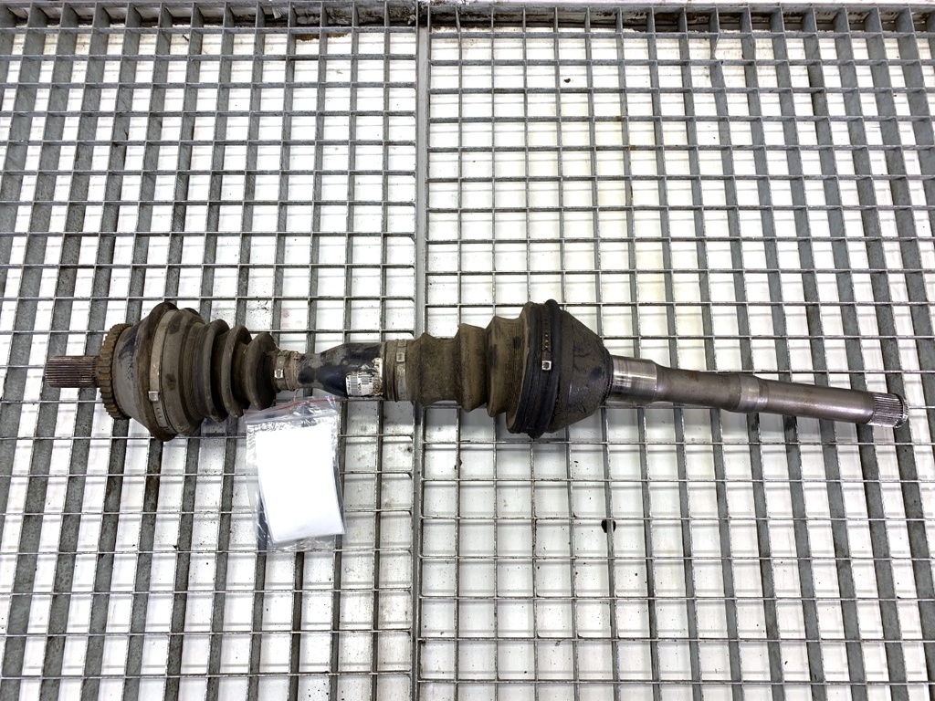 [STARK-731418] Palier delantero derecho Volvo XC90 I (275) T6 AWD 2002-2006