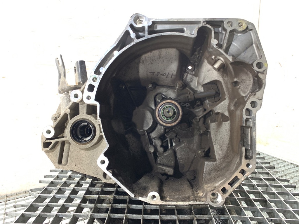 [STARK-773481] Caja de cambios NISSAN MICRA IV (K13K) 1.2 gasolina 59 kW 2010-2015