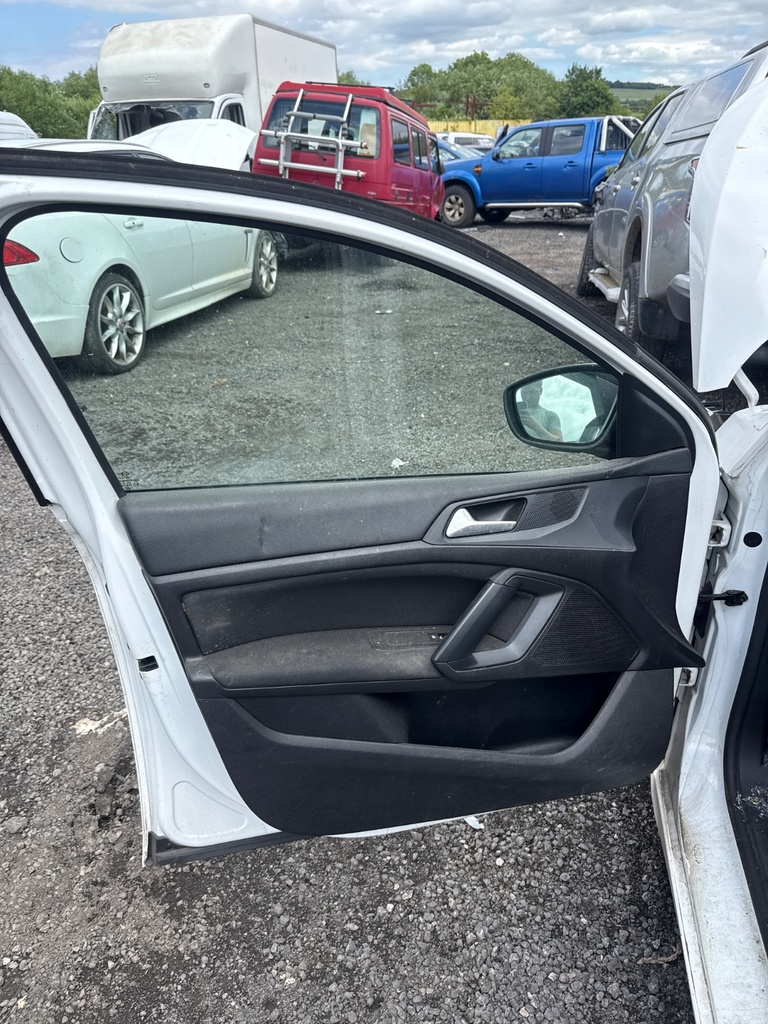 [MTD-529167] Arnés de puerta delantera izquierda Peugeot 308 SW II T9