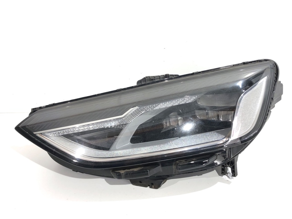 [STARK-779019] Faro delantero izquierdo Audi A4 B9 (8W2, 8WC) 2015-2022