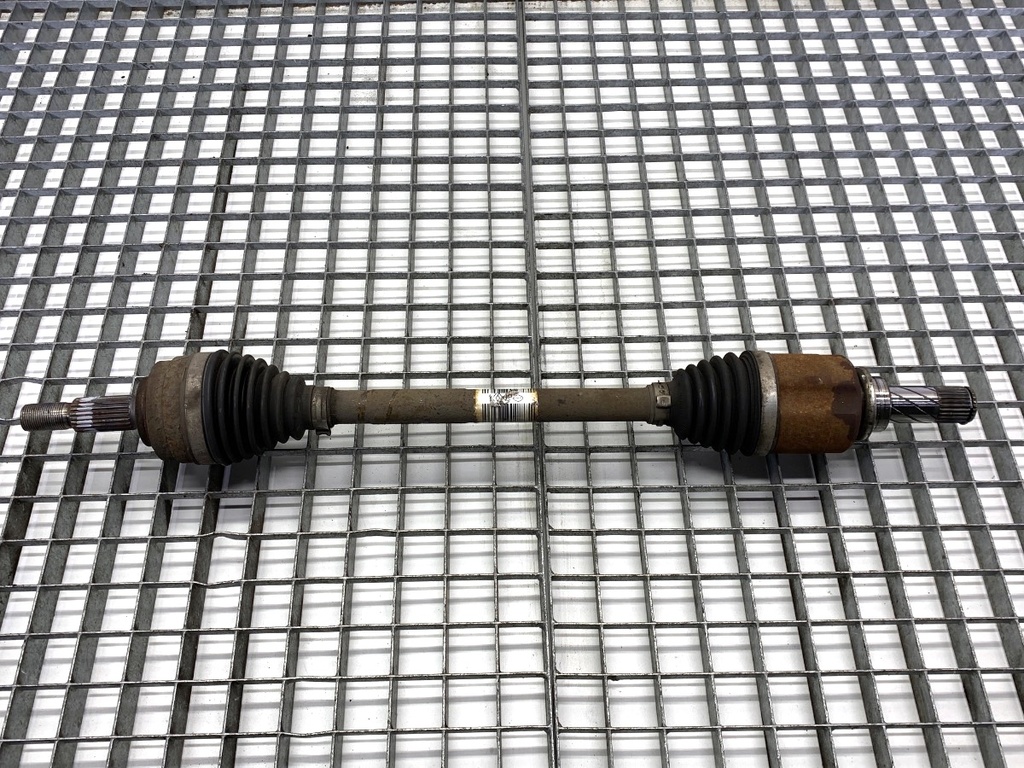 [STARK-787178] Semieje delantero izquierdo Renault Clio V (B7) 1.0 TCe 100 2019-2022