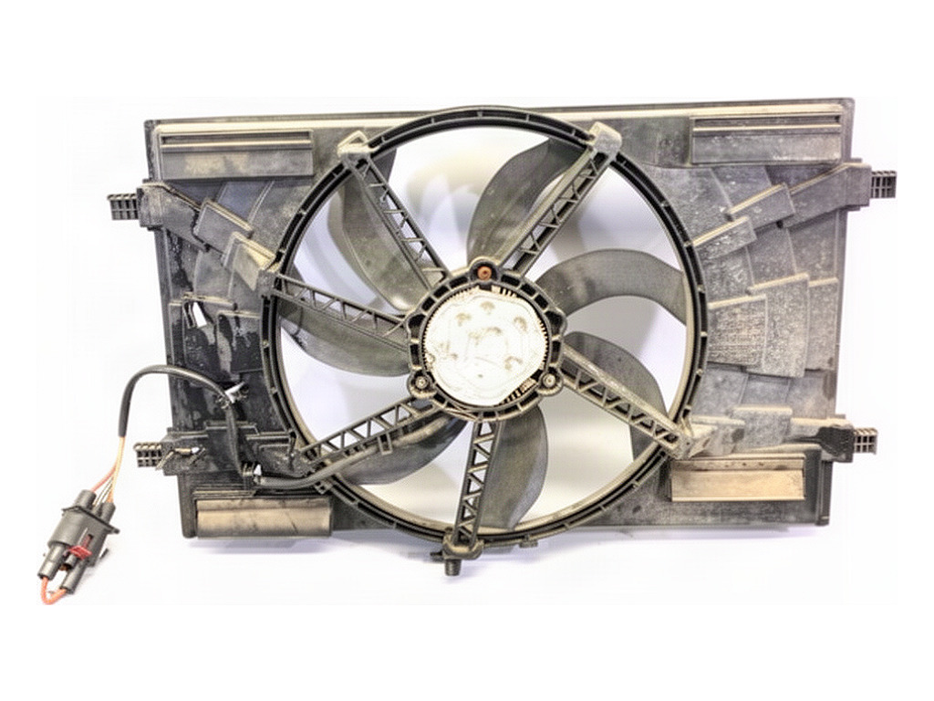 [STARK-982781] Electroventilador Skoda Octavia III
