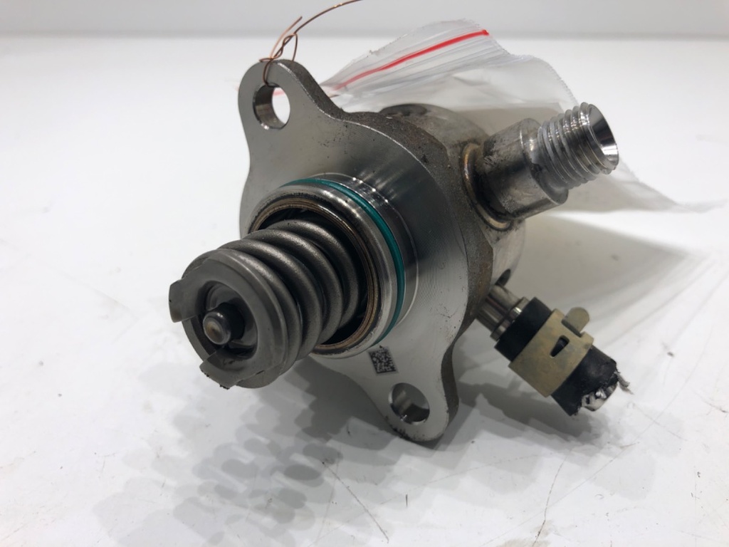 [STARK-715864] Bomba de inyección de combustible SUZUKI S-CROSS 2022-2022 1.4 Hybrid AllGrip 95 kW