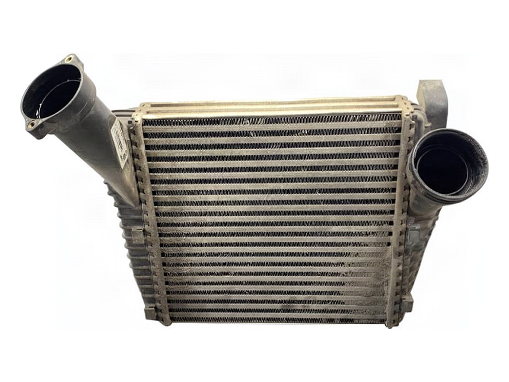 [STARK-983340] Intercooler Audi Q7