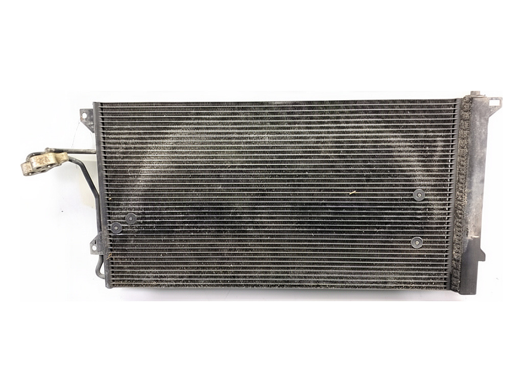 [STARK-983337] Condensador de aire acondicionado Audi Q7 (4LB)