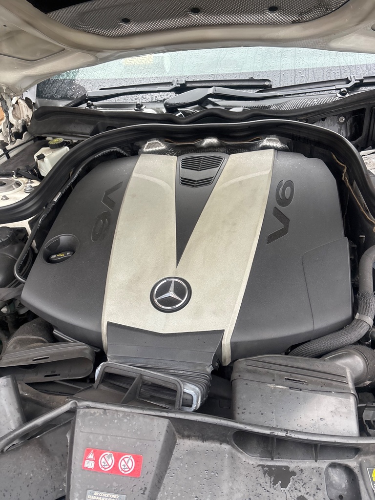 [EPE-146873] Tapa motor Mercedes-Benz E-Class 2012