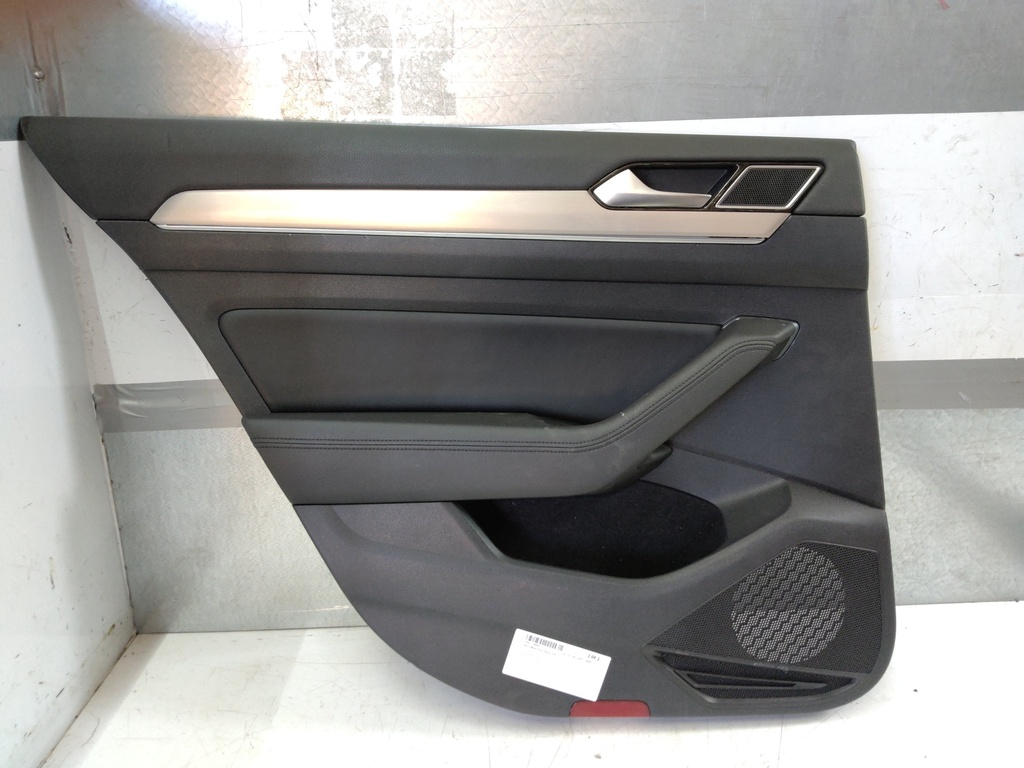 [MTD-529143] Panel interior de puerta trasera izquierdo VW Passat B8 3G5