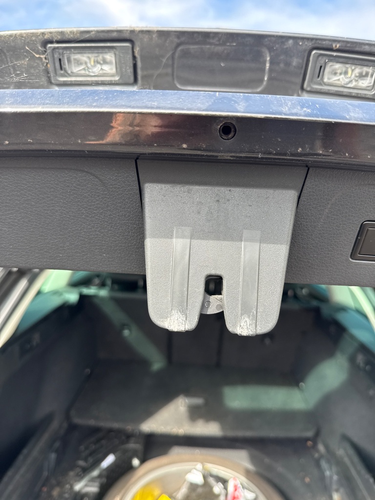 [MTD-529130] Mecanismo de cierre portón trasero VW Passat B8 3G5